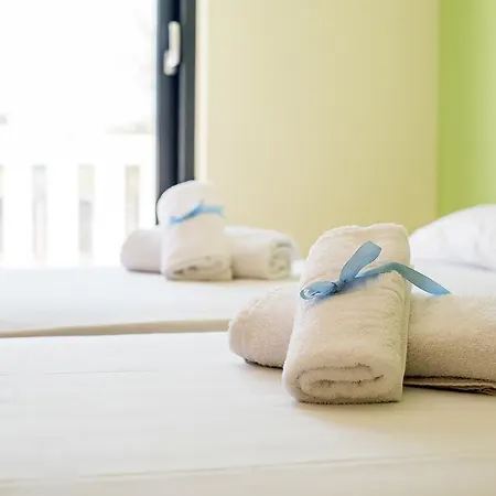 Apartahotel Golden Sun 3*