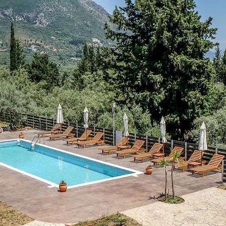 Golden Sun Nydri (Lefkada)