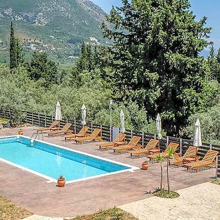 Golden Sun 4* Nydri (Lefkada)