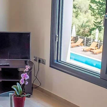 Golden Sun 4* Nydri (Lefkada)