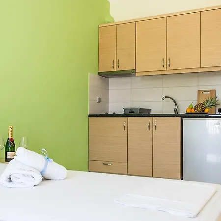 Lägenhetshotell Golden Sun 4*