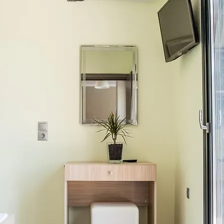 Lägenhetshotell Golden Sun Nidhrion