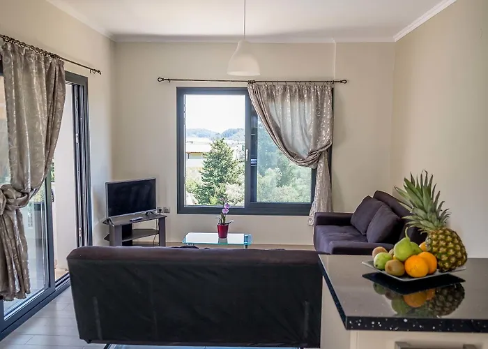 Golden Sun Lägenhetshotell 4*