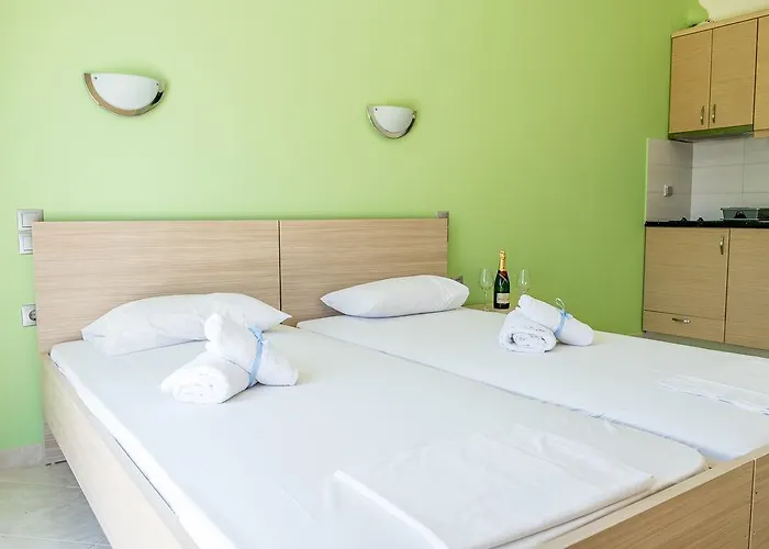 Lägenhetshotell Golden Sun 4*