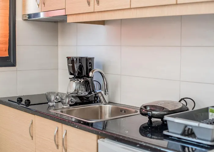 Golden Sun Lägenhetshotell Nidhrion